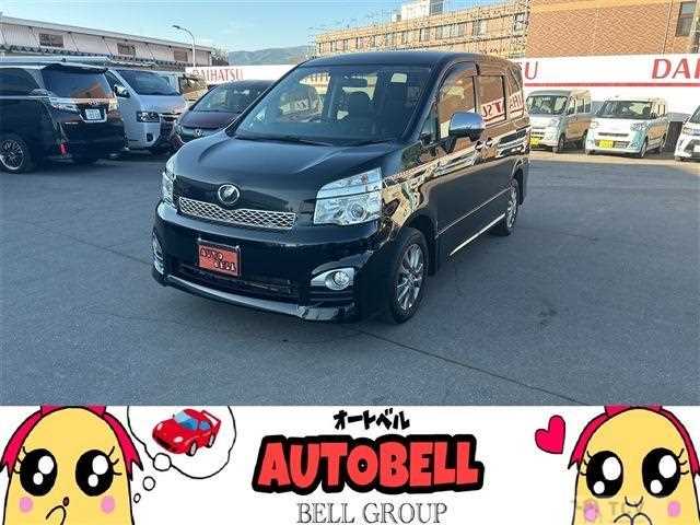 2013 Toyota Voxy