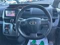 2013 Toyota Voxy