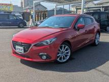 2015 Mazda Axela