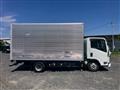 2020 Isuzu Elf Truck