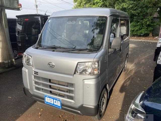 2022 Daihatsu Hijet Cargo