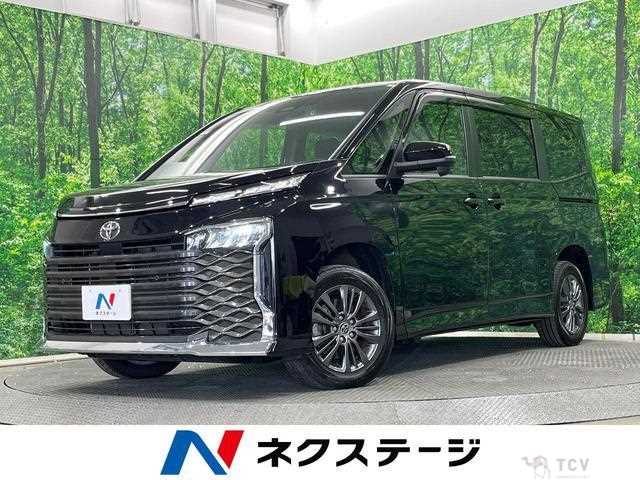 2022 Toyota Voxy