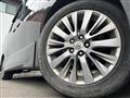 2013 Toyota Alphard G
