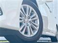 2013 Toyota Crown Hybrid