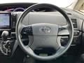 2013 Toyota Estima
