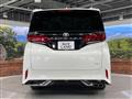 2024 Toyota Alphard Hybrid