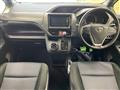 2015 Toyota Voxy
