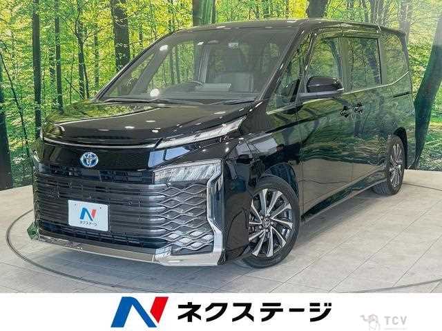 2023 Toyota Voxy