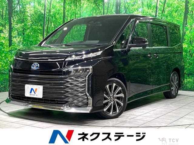 2022 Toyota Voxy