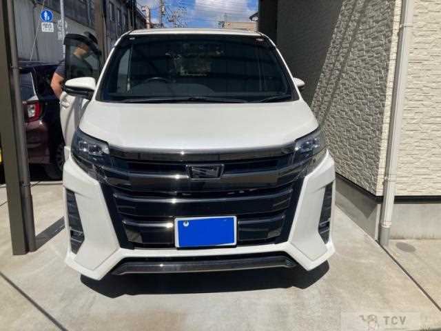 2017 Toyota Noah