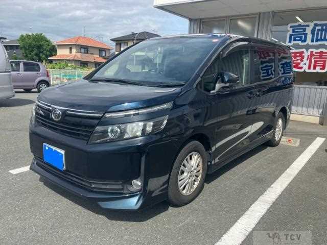 2014 Toyota Voxy