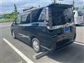 2014 Toyota Voxy