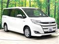 2017 Toyota Noah