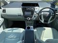 2012 Toyota PRIUS α