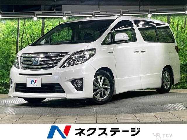 2013 Toyota Alphard Hybrid