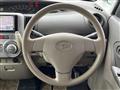 2011 Daihatsu Tanto