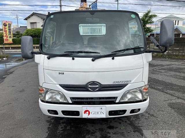 2011 Hino Dutro