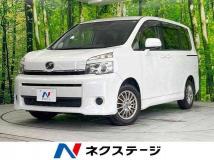 2013 Toyota Voxy