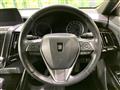 2018 Toyota Crown Hybrid