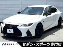 2022 Lexus IS