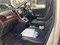 2011 Toyota Vellfire