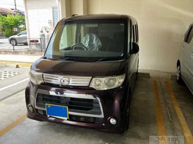 2012 Daihatsu Tanto