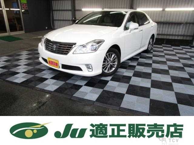 2011 Toyota Crown