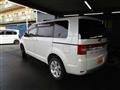 2017 Mitsubishi Delica D5