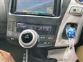 2012 Toyota PRIUS α