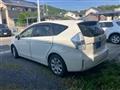 2013 Toyota PRIUS α