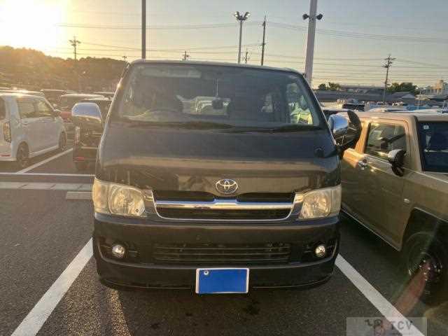 2005 Toyota Hiace Van