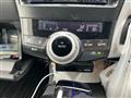2012 Toyota PRIUS α