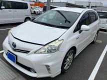 2012 Toyota PRIUS α