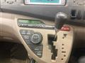 2005 Toyota Isis