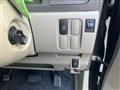 2010 Daihatsu Tanto