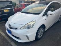 2011 Toyota PRIUS α