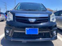 2012 Toyota Noah