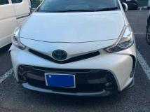 2015 Toyota PRIUS α
