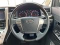 2013 Toyota Vellfire
