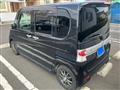 2011 Daihatsu Tanto