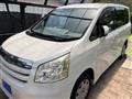 2007 Toyota Noah