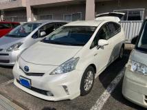 2012 Toyota PRIUS α