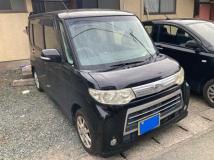 2011 Daihatsu Tanto