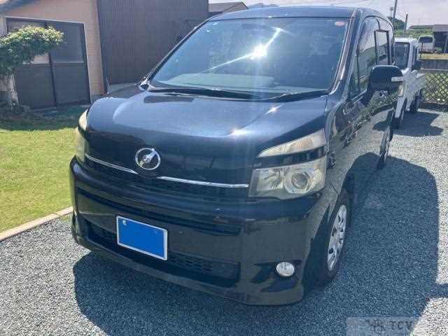 2010 Toyota Voxy