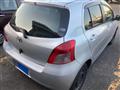 2005 Toyota Vitz