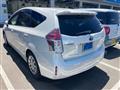 2017 Toyota PRIUS α