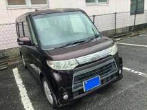 2012 Daihatsu Tanto