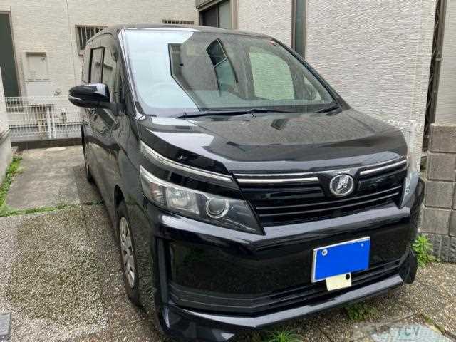 2014 Toyota Voxy