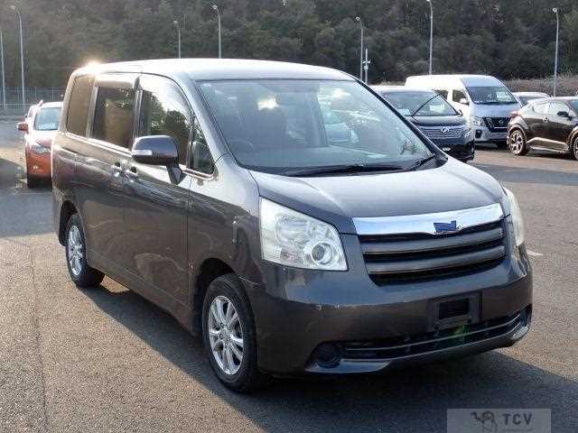 2027 Toyota Noah