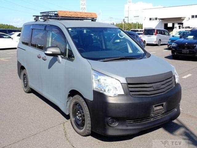 2011 Toyota Noah